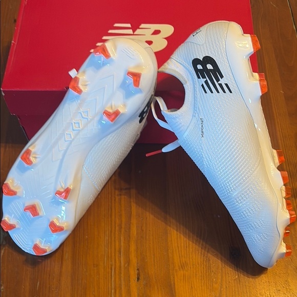 New Balance White Soccer Cleats - Picture 5 of 5